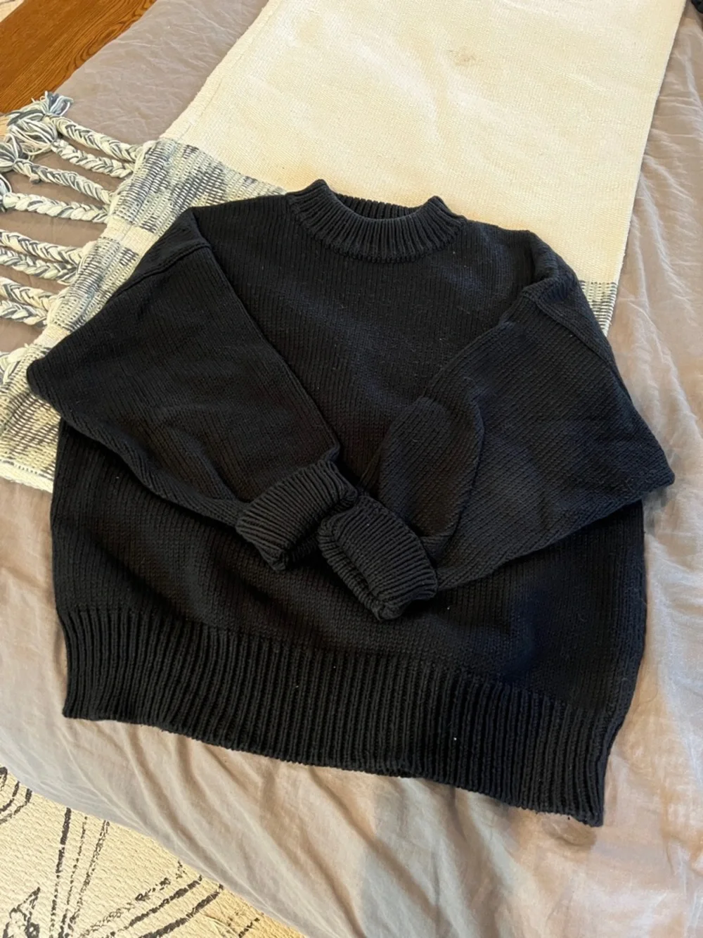 MATE the Label sweater - Picture 1 of 6